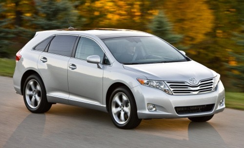 Toyota Venza - mẫu SUV ô tô cũ đẹp rộng rãi