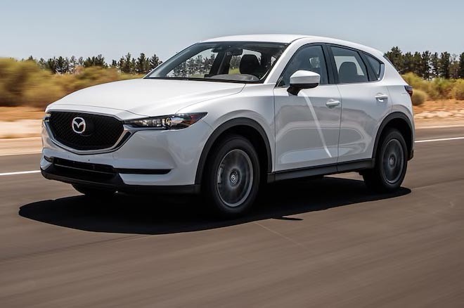 Mazda CX-5 màu đỏ, xe ô tô thời trang với ngôn ngữ KODO