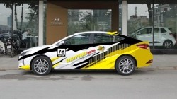 Decal thiết kế tem sườn ô tô quảng cáo cho công ty