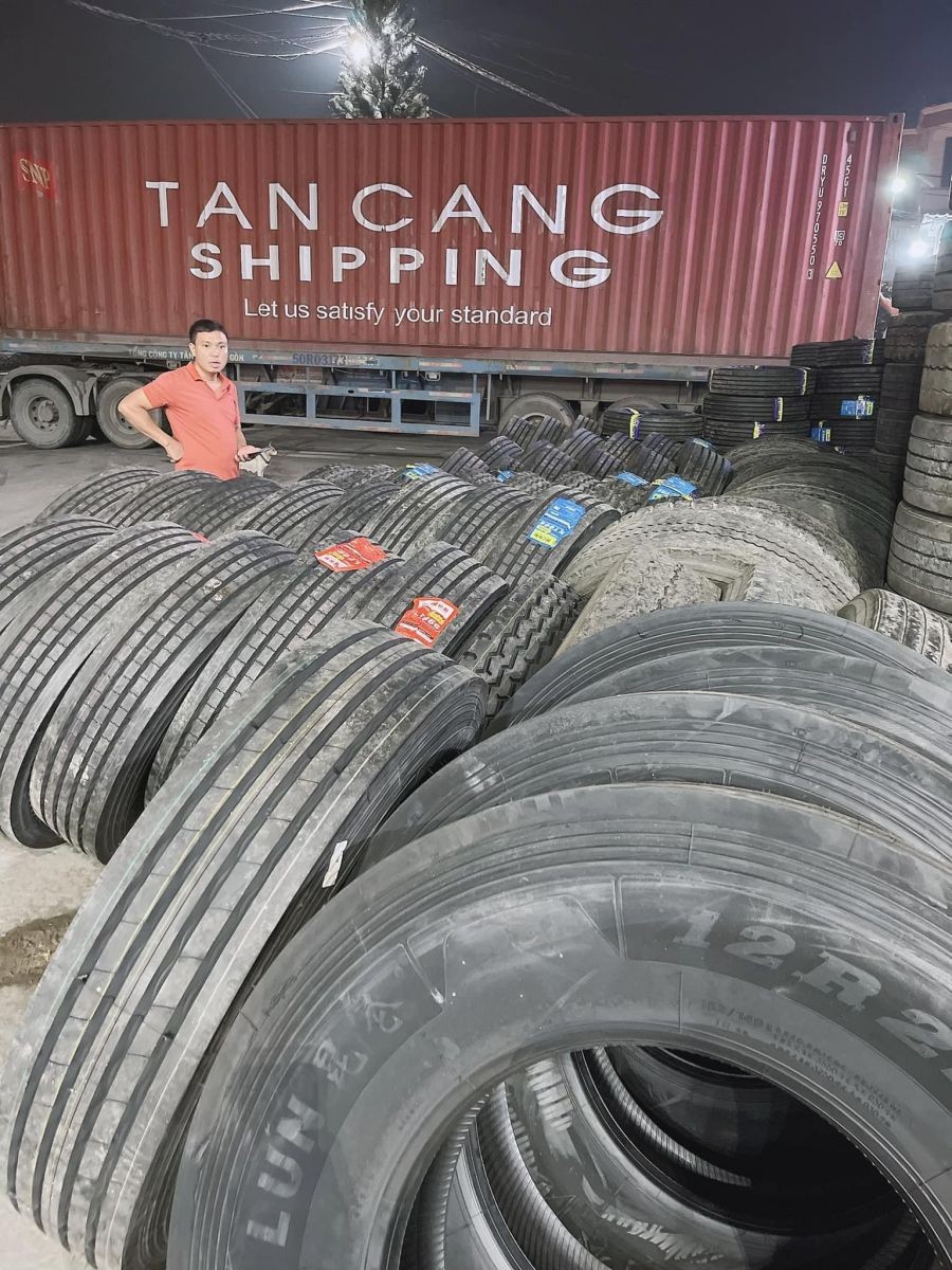 Xe tải sử dụng hiệu quả với lốp xe ô tô tải cũ chất lượng