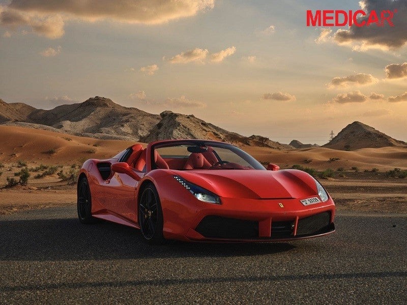 Mẫu xe Ferrari thể thao, một trong top 10 hãng xe ô tô đắt nhất thế giới