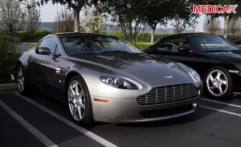 Mẫu xe Aston Martin, một trong top 10 hãng xe ô tô đắt nhất thế giới