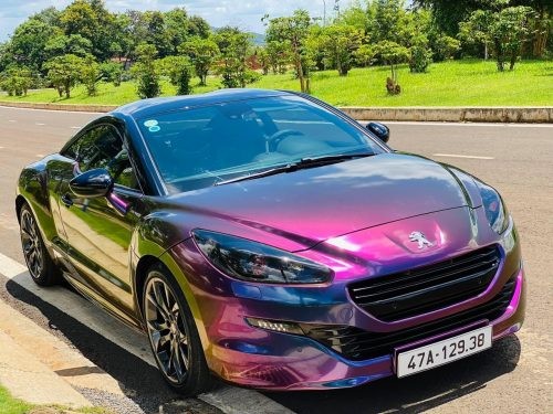 Dán đổi màu xe ô tô Peugeot màu huyền bí tại Hà Nội