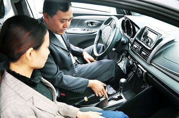 Chuẩn bị hồ sơ học bằng lái xe