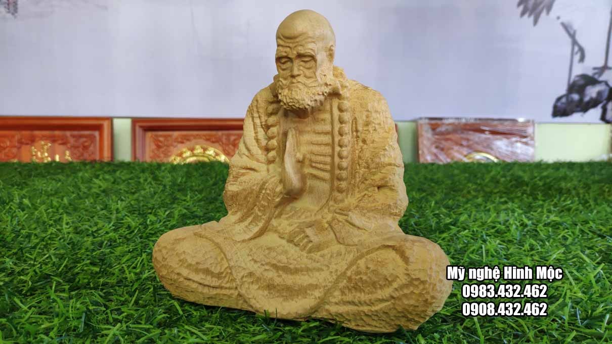 Tổ Đạt Ma ngồi thiền cao 15cm