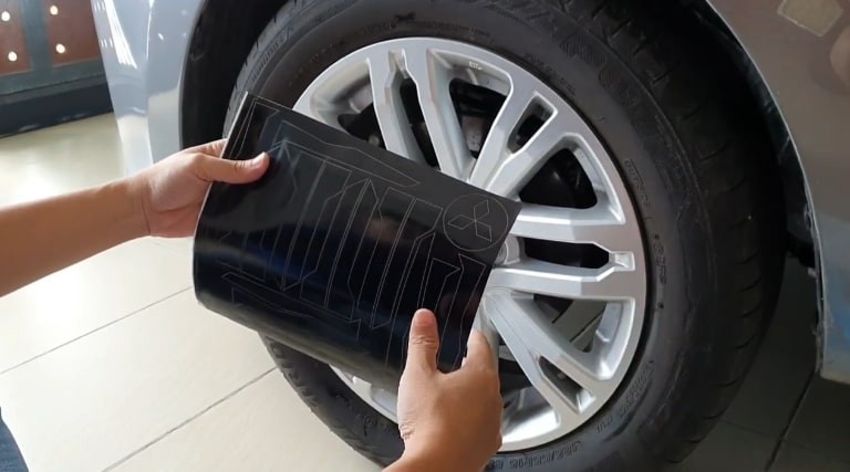 Sơ đồ các vị trí có thể dán decal trên mâm xe ô tô
