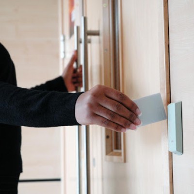 Sửa chữa khóa thẻ từ xe ô tô tại Đà Nẵng