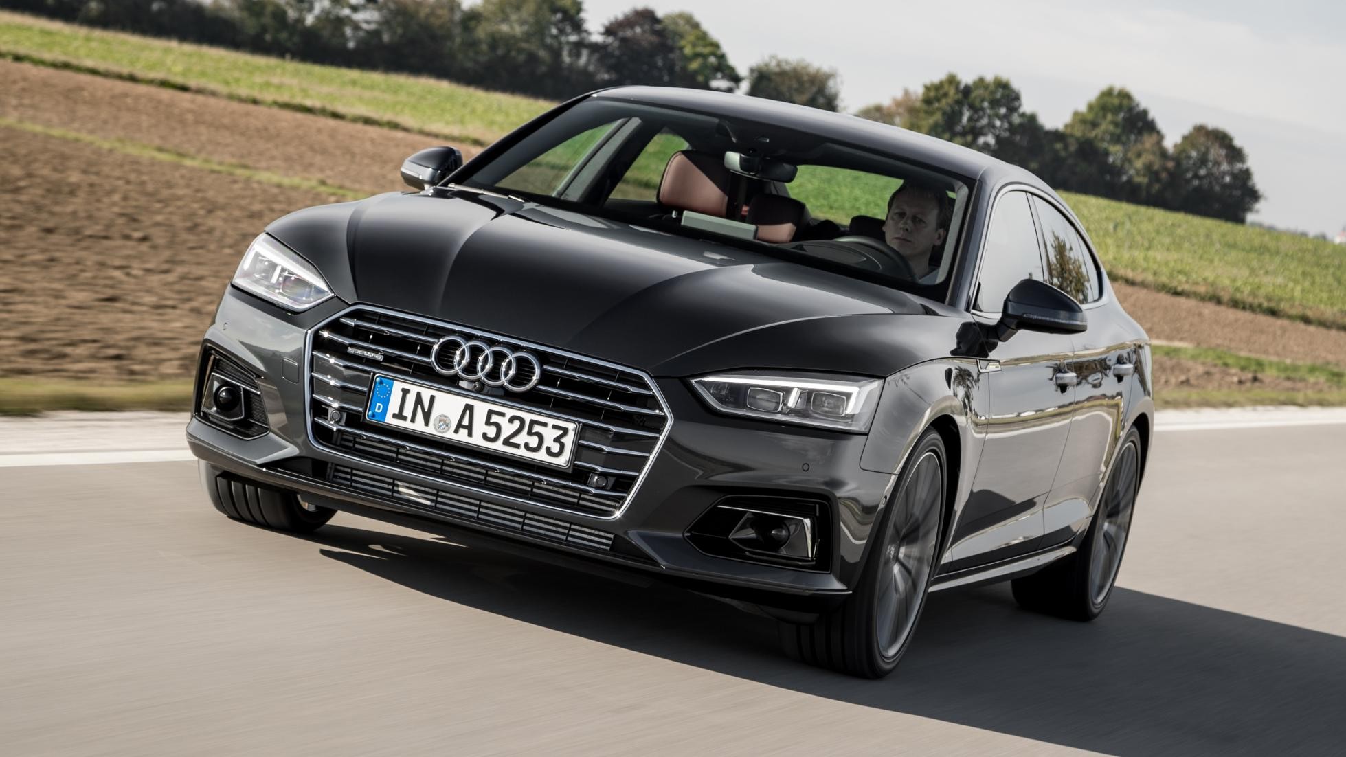 Thông tin và giá xe Audi A5