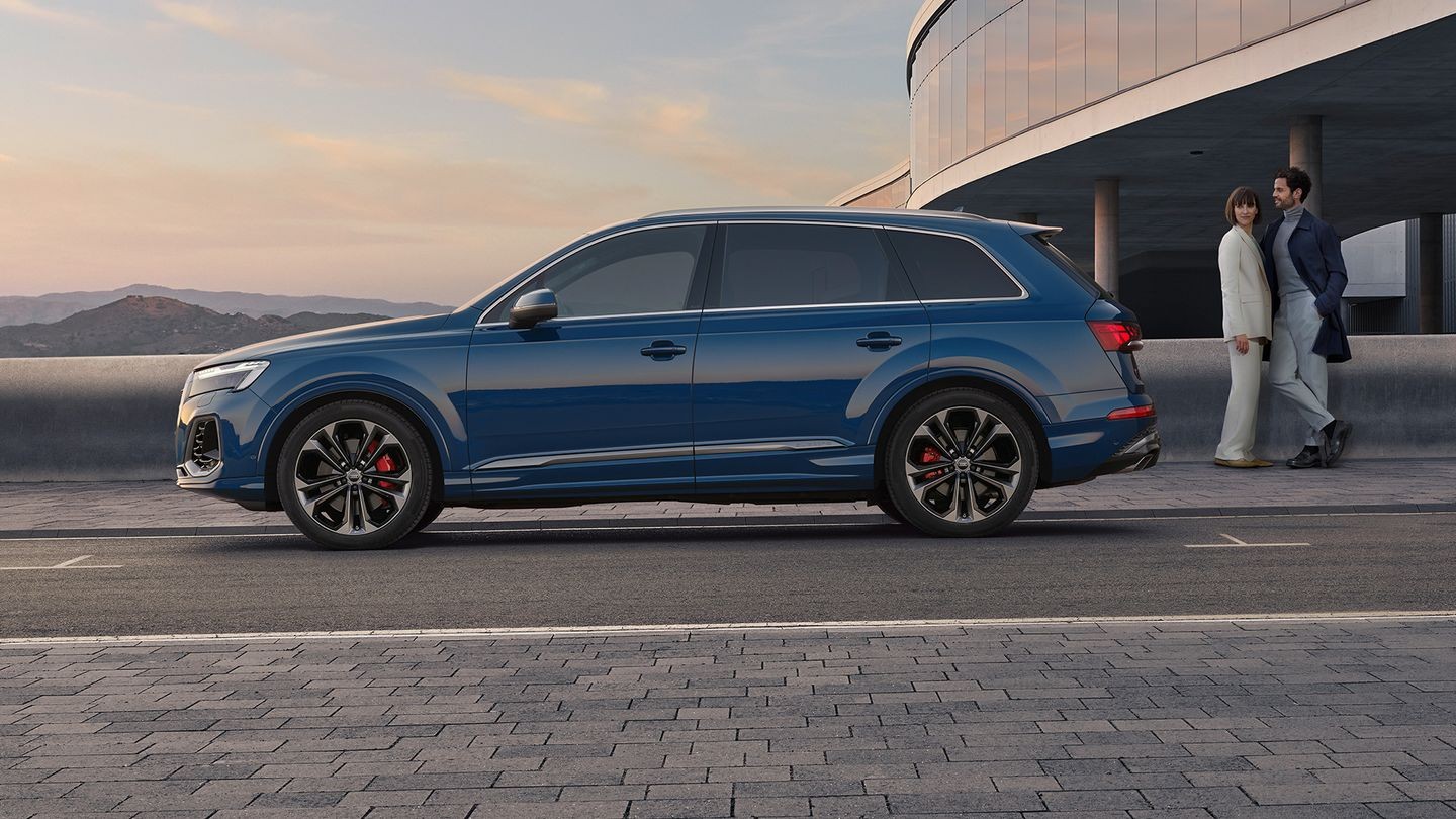 Cập nhật giá xe Audi Q7 7 chỗ