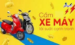 Ngoại cảnh một tiệm cầm đồ, có thể nhận cầm cố ô tô và xe máy