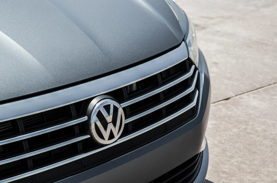 Một số mẫu xe ô tô hạng hiệu thuộc sở hữu của Tập đoàn Volkswagen, có thể bao gồm Audi.